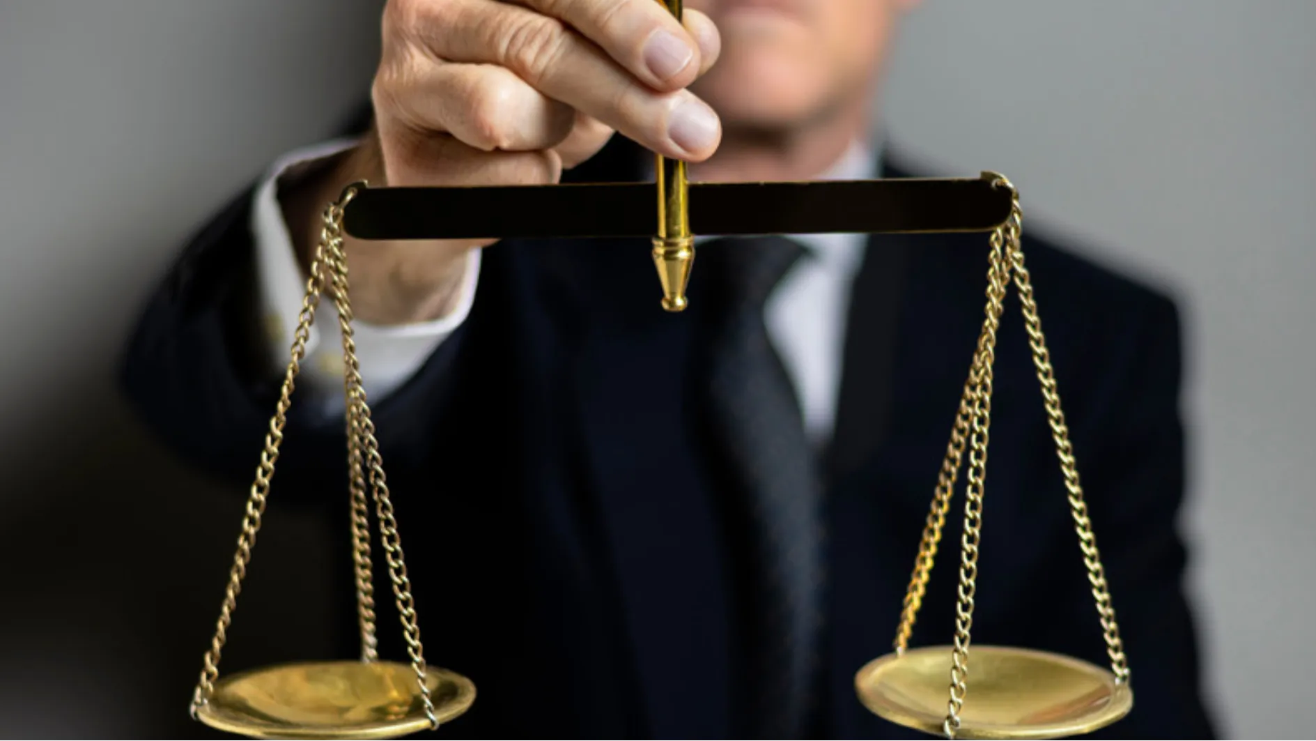 How Poor Case Management Makes Law Firms Vulnerable to Legal Malpractice Lawsuits