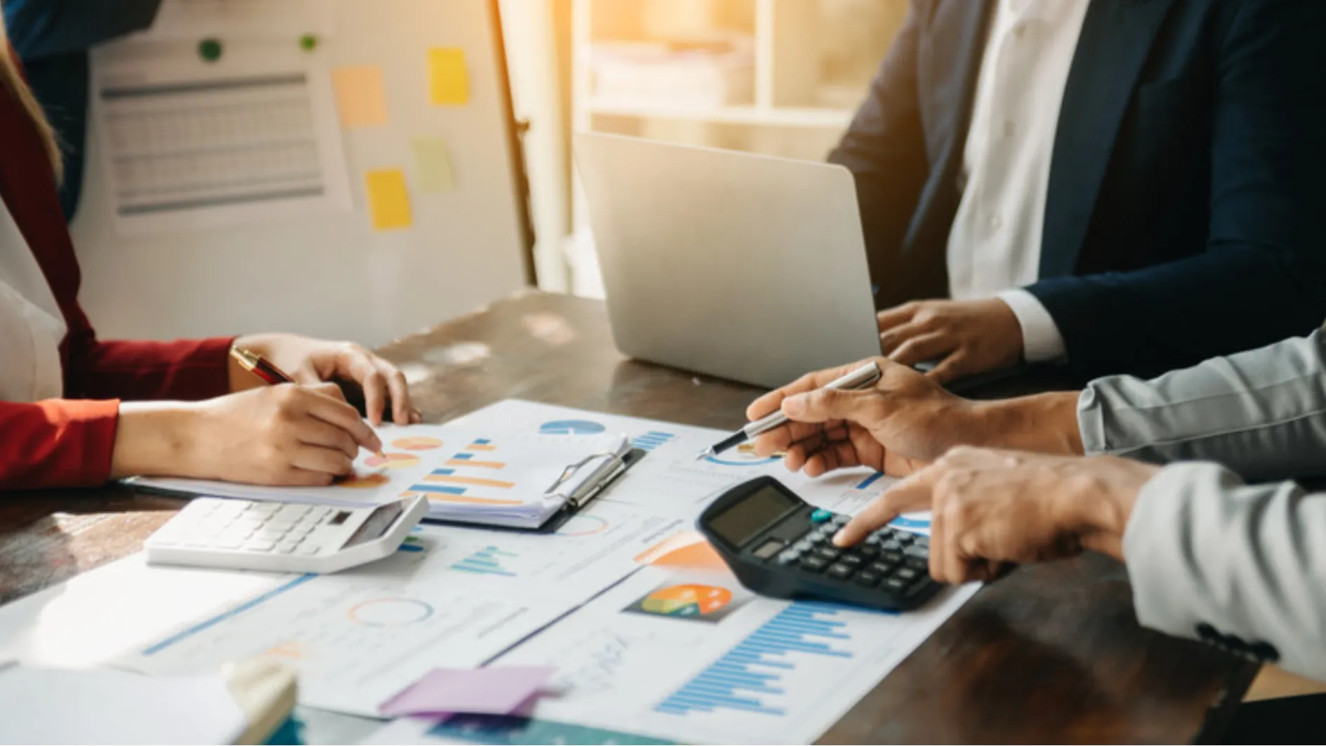 ERP untuk Akuntan — Bagaimana ERP Menyederhanakan Proses Penutupan Keuangan
