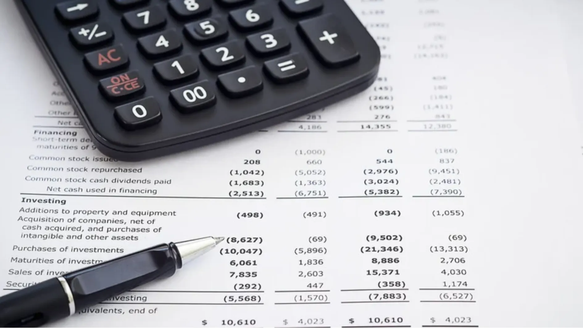 Integrated ERP Solutions vs Cloud-Based ERP Suite: Which is the Best for Your Business?