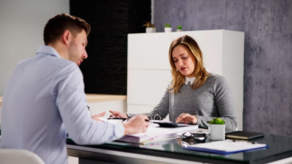 Online Accounting Software for Retail: Why Should Sales, Stock, and Reporting Be Connected?