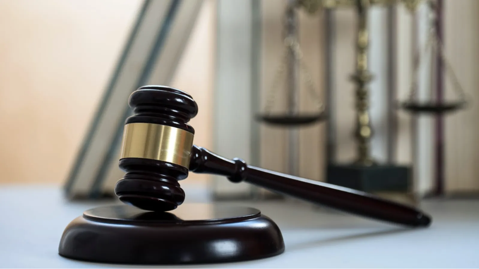 Penyimpanan Dokumen Legal dengan Enkripsi End-to-End: Yang Perlu Anda Ketahui