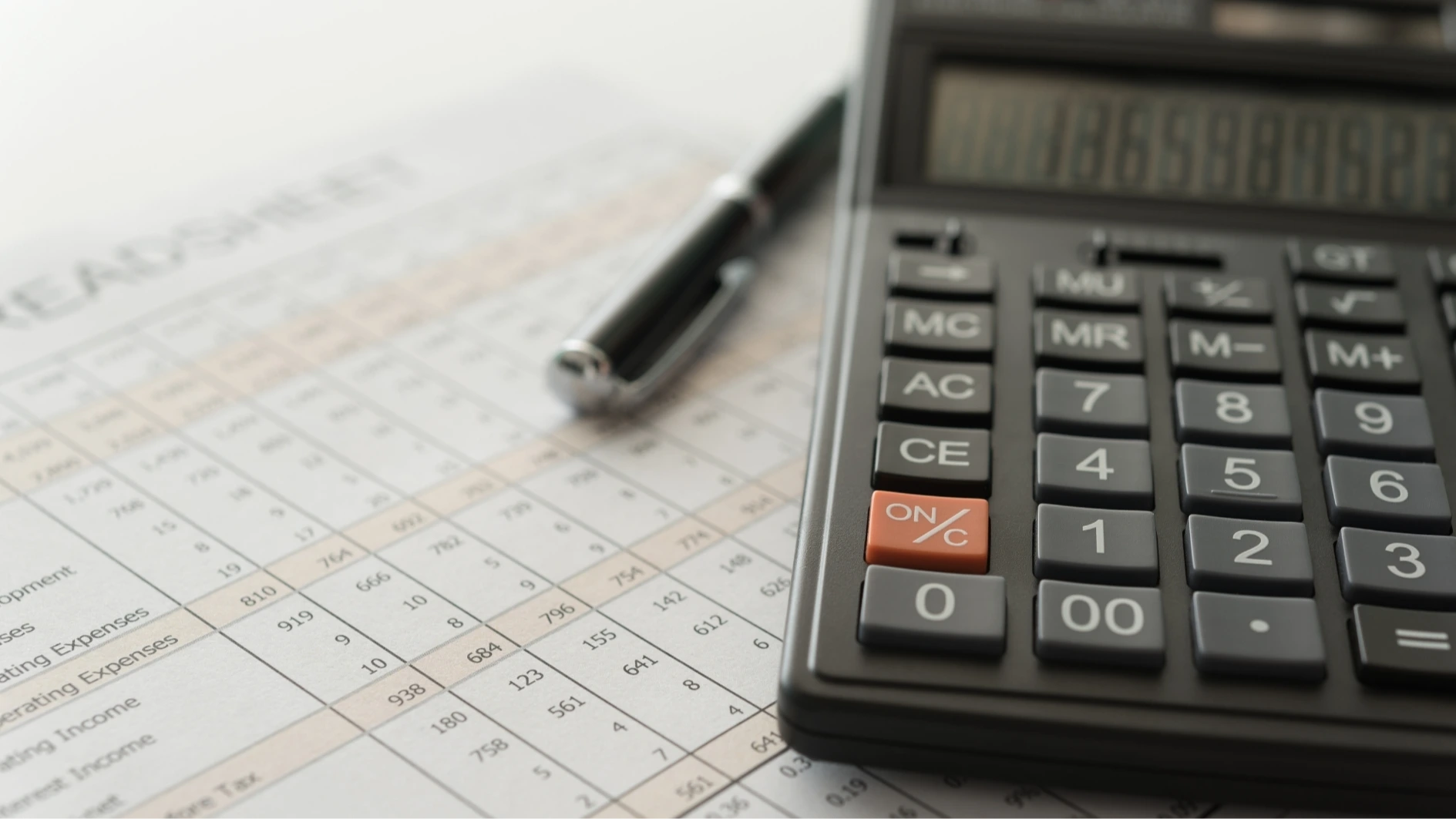 How to Avoid Hidden Losses from Exchange Rate Differences with the Right Accounting Software