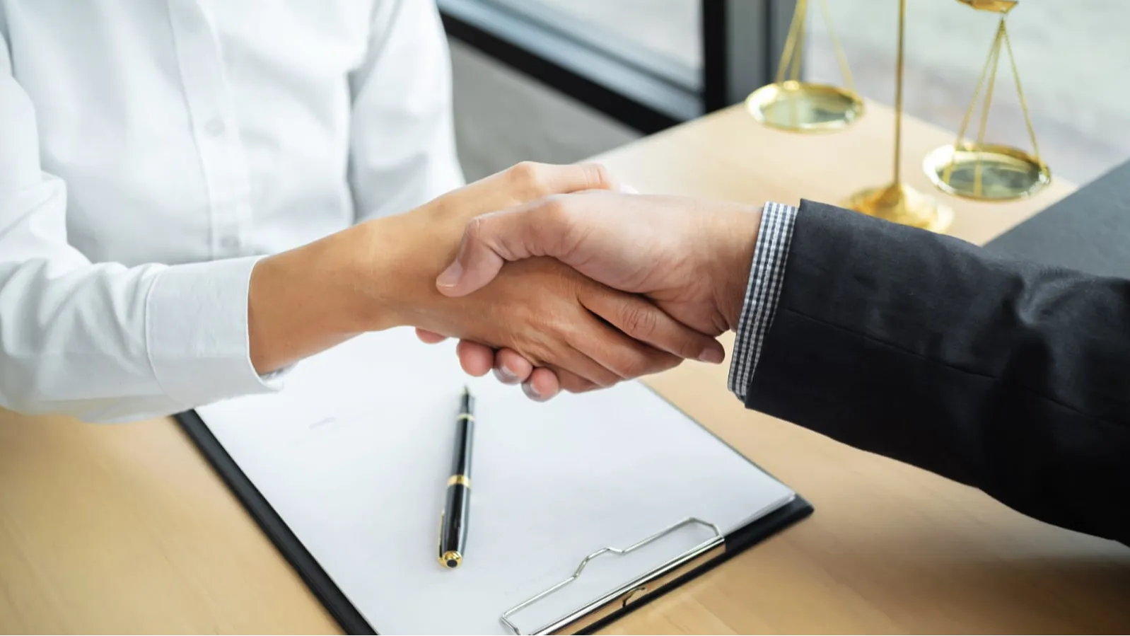 5 Solusi Cloud Aman Terbaik untuk Hukum: Lindungi Data Firma Hukum Anda